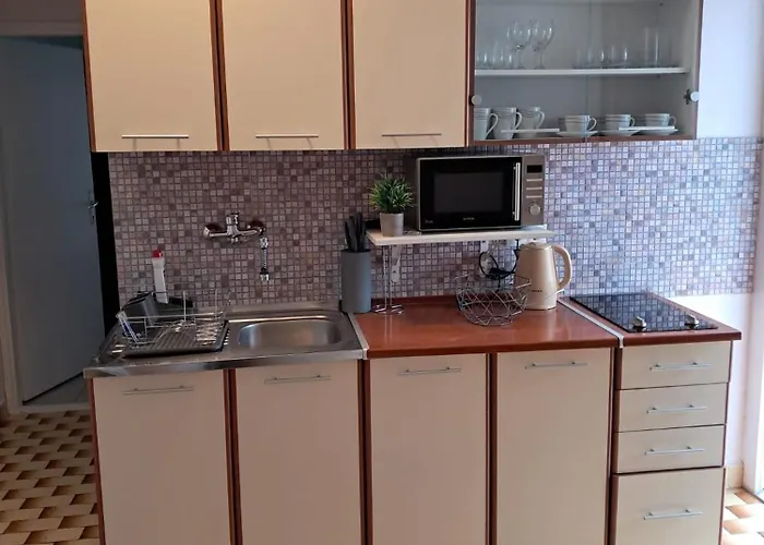 Apartman-kuzminski-vodice *
